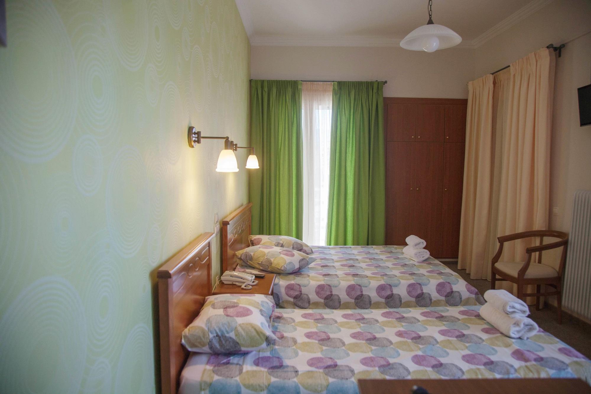 Hotel Liberty Mesolóngion Extérieur photo