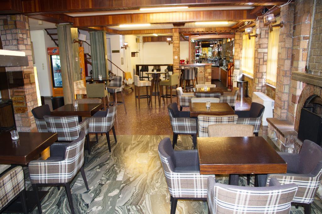 Hotel Liberty Mesolóngion Extérieur photo